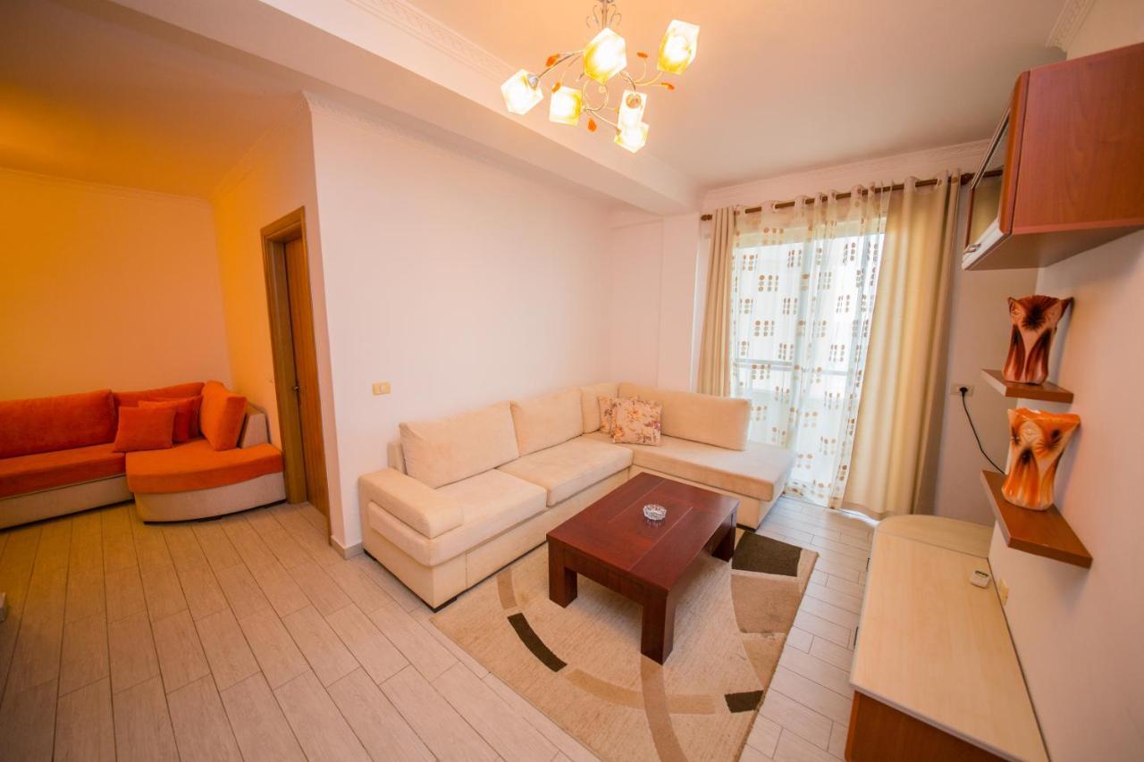Apartments Qerret Golem  Exterior foto